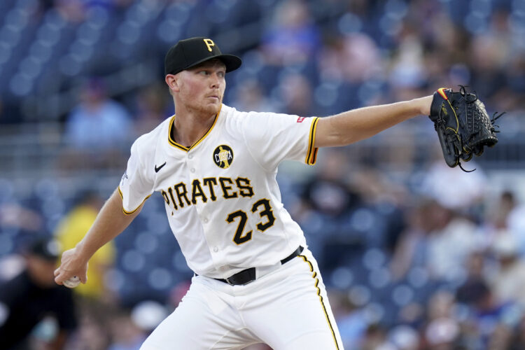 Keller gets roughed up early in Pirates' loss to Blue Jays